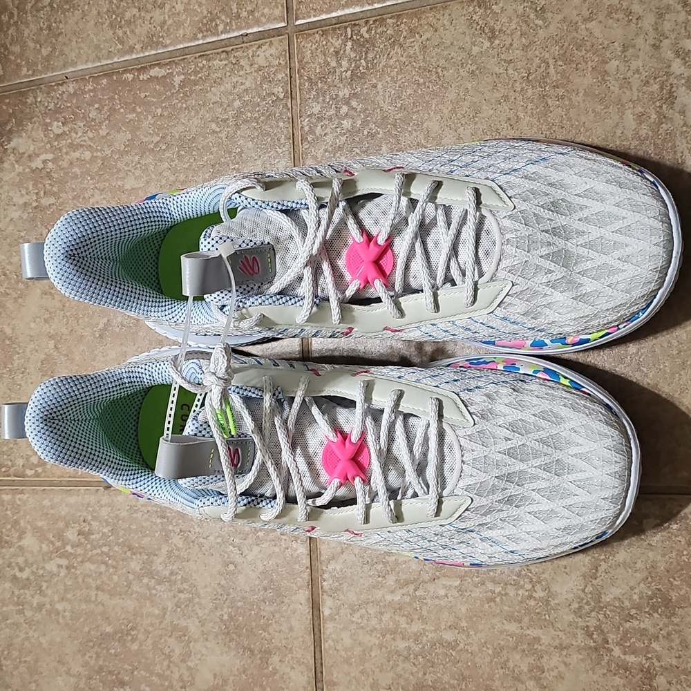 Size 16 Under Armour Curry Flow 10 Low Splash - Picture 3 of 6